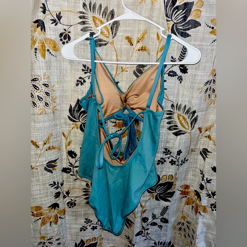 Swim Bundle 💗💗💗 - Picture 6 of 7